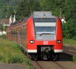 425 620-2 der Stuttgarter S-Bahn am 2.6.2011 in Heidelberg-Altstadt.