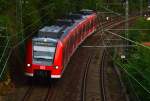 Am Freitagabend kommt ein Triebwagen der Linie S1 durch Zwingenberg Neckar gefahren in Richtung Heidelberg......als Ziel hat der 425 238-3 Homburg an der Saar. 21.9.2012