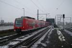 425 226-8 und eine weitere Einheit haben gerade die Rheinbrcke nach Ludwigshafen berquert.