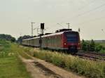  Out of the sun!  Gegenlichtaufnahme des 425 603 mit einer RE 8 nach Koblenz bei Gubberath.9.7.2013