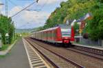 Und Sekunden spter ist die RE8 als Nachschu zu sehen.....das Ende bildet der 425 540-2 auf der Fahrt nach Mnchengladbach. 10.8.2013