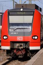 Auf dem Weg nach Rottweil trifft 425 806-7 am 9.3.2014 in Böblingen ein 