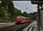 Eiligen Tempos kommt hier der 425 123-7 als RE1 aus Heilbronn nach Mannheim gefahren. 16.8.2014