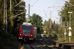 Die Rhein Niers Bahn (RB33) kommt aus Duisburg-Hbf nach Aachen-Hbf und kommt aus Richtung Mönchengladbach-Hbf,Rheydt-Hbf,Wickrath,Beckrath,Herrath und hält in Erkelenz und fährt dann