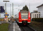 Ein Nachschuss von der Rhein Niers Bahn (RB33) kommt aus Aachen-Hbf nach Duisburg-Hbf und kamm aus Richtung Aachen-Hbf,Aachen-Schanz,Aachen-West,Laurensberg,Richterich,Kohlscheid,Herzogenrath,Palenberg,Zweibrüggen,Frelenberg,Geilenkirchen,Süggerrath,Lindern,Brachelen,Hückelhoven-Baal,Baal,Erkelenz und hilt in Herrath und fuhr dann weiter in Richtung Beckrath,Wickrath,Rheydt-Hbf,Mönchengladbach-Hbf. 
Aufgenommen vom Bahnsteig 1 in Herrath.
Bei Regenwetter am Kalten Nachmittag vom 11.1.2017.