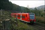 426 021/521 und 426 023/523 fahren als RE16 (RE 29685)  RUHR-SIEG-EXPRESS  am 08.10.07 bei Plettenberg nach Siegen.