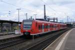 Am 20.06.09 fhrt gerade 426 503/003 und 426 501/001 als RE 25110 (Linie SE 40) nach Dillenburg ab.Nchster Halt ist Dutenhofen!!!