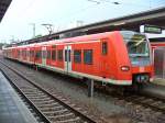 426 020/520 und 426 004/504 stehen als RE 60 Kaiserslautern - Saarbrcken am 08.08.2011 in Kaiserslautern