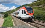 427 145-03 (301A) ist als RB 10 in Richtung Frankfurt/M. am 09.08.2017 bei Assmannshausen zu sehen.