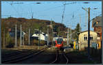 Im Bahnhof Sassnitz wartet am 21.04.2019 ein 429er auf die Rückfahrt Richtung Rostock. Noch steuert das 1904 errichtete mechanische Stellwerk B 1 den Bahnhof, im Laufe des Jahres 2019 soll es durch ein ESTW ersetzt werden.