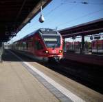 5-teiliger Stadtler Flirt als RE9 nach Ostseebad Binz im Stralsunder Hauptbahnhof am 21.06.2012    