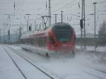 429 028 verließ,als RE 13012 Sassnitz-Rostock,am 28.Januar 2014,den Bahnhof Bergen/Rügen.