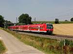 Der 440 007 als RE nach Augsburg am 03.08.2013 unterwegs bei Felsheim.