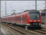 440 706-0 5-teiliges Mopsgesicht als Donau-Isar-Express aus Mnchen erreicht Passau Hbf. (29.10.2010)