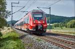 442 807 ist als RB am 21.06.2017 bei Stockheim in Richtung Saalfeld/Hbf. unterwegs.