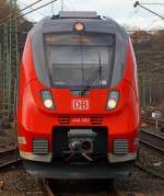 Frontansicht Bombardier Talent 2 - 442 302 (fnfteilig) des rsx – Rhein-Sieg-Express (RE 9) am 29.12.2012 bei der Einfahrt in den Bahnhof Betzdorf/Sieg.