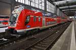 445 099-8 steht am 7.1.2019 als RE4012 nach Ingolstadt Hauptbahnhof im Münchener Hauptbahnhof bereit.