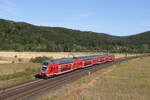 445 056 aus Gemünden kommend am 8. August 2022 bei Harrbach am Main.