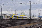 Siemens Desiro 1462 010-8 verlässt den badischen Bahnhof.