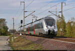 1442 810 (Bombardier Talent 2) erreicht den Hp Magdeburg Herrenkrug.

🧰 Elbe-Saale-Bahn (DB Regio Südost)
🚝 RE 16117 (RE13) Magdeburg Hbf–Leipzig Hbf
🚩 Bahnstrecke Berlin–Magdeburg (KBS 201)
🕓 25.10.2021 | 13:21 Uhr