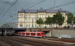 Die S1 nach Airport/Poppenbttel wird Planmig wie hier von einem ET 474 in DT gefahren und ist am 29.08.09 bei der Ausfahrt aus dem Hamburger Hbf Richtung Berliner Tor zu sehen.