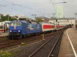 120 151-6  Der ZDF express  hatte die Ehre die CNL 479 von Hamburg-Altona nach Zrich HB zu bringen. Aufgenommen am 21.06.09 kurz nach der Bereitstellung in Hamburg-Altona auf Gleis 9.