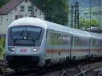 Dieser IC-Zug fuhr am 19.05.07 von Karlsruhe Hbf nach Nrnberg Hbf, am Ende hing die Br.101 103-0. Hier bei der Einfahrt des Bahnhof Aalen.