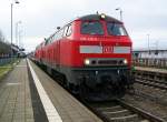 218 431-5 und 218 434-9 vor IC 118 nach Mnster (Westf) Hbf, Meckenbeuren, 06.12.2009