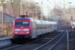 101 010-7 mit IC 130 nach Koblenz bei der Einfahrt in Recklinghausen 5.3.2013