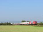 101 006 brachte am 3. Oktober 2014 den IC2005 von Emden nach Konstanz. Hier ist sie bei Gau-Algesheim zu sehen. 