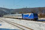 SRI 145 087-3 mit Fußballsonderzug als Leerzug nach Dortmund in Wuppertal Steinbeck, am 20.01.2024.