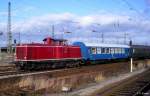 211 019-5 mit Sonderzug Blankenburg - Aschersleben - Leipzig, fotografiert bei der Einfahrt in Leipzig Hbf.