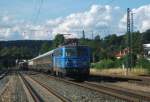 1042 520  BahnExtra  durchfhrt am 10.Juli 2012 mit einem Sonderzug nach Mnchen Hbf den Bahnhof Kronach.