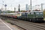 Die E40 128 zieht E41 001, 217 014-0, 103 113-7 mit TEE Wagen, einen Abn und einen DSG Schlafwagen durch Kln Messe/Deutz nach Frankenberg am 22.10.2010 Gru an die Bekanntschaft!