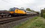 NS 193737 hat hier gerade nahezu im Schritttempe die desolate Kanalbrücke in Rheine - Rodde passiert und kann nun wieder in Richtung Rheine den EC 2834 beschleunigen.