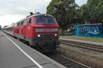 Anstatt mit zwei Loks der Baureihe 218 zieht am 25.06.2017 nur 218 456-2 die Wagen des IC 119, Mnster (Westf) - Innsbruck, mit 59 Minuten Versptung durch den Bahnhof von Kressbronn.