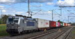 METRANS a.s., Praha [CZ] mit ihrer  383 415-7  [NVR-Nummer: 91 54 7383 415-7 CZ-MT] und einem Containerzug am 18.04.24 Höhe Bahnhof Rodleben.