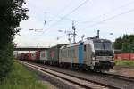 Am 16.Juni 2013 war RP/EVB 193 802 mit einem Containerzug in Elze(Han) auf dem Weg Richtung Gttingen.