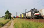 Am 19.Juni 2013 waren Eurogate 182 571 & IBS 596 bei Burgstemmen mit einem Containerzug auf dem Weg Richtung Norden.