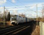 Railpool Vectron 193 806-7 mit Containerzug am 10.01.2015 in Plauen gesichtet.