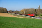 187 191 DB Cargo mit einem gemischten Güterzug bei Uffenheim Richtung Ansbach, 31.03.2021