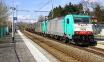 Zwei Cobra 2828 und 2843 kommen als Umleiter aus Richtung Aachen-Hbf,Aachen-Süd(D) mit einem gemischten Güterzug aus Köln-Gremberg nach Antwerpen-Noord(B) und fährt durch