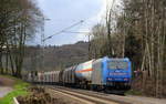 Ein Nachschuss von der 185 510-5 von Railtraxx fährt als Schubhilfe sie schiebt einem schweren Güterzug aus Linz Voestalpine(A) nach Antwerpen Waaslandhaven(B) bis zum Gemmenicher-Tunnel.