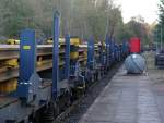 Schienentransportwagen auf der Heidebahn (Haltepunkt Suerhop in Buchholz in der Nordheide).