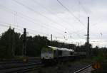 Die Class 66 6603 von Captrain kommt aus Richtung Montzen/Belgien  mit einem Aluminiumleerzug aus Kinkempois(B) nach Aachen-West und fährt in Aachen-West.