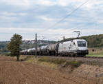 182 602 WRS mit DGS 91338 (Karlsruhe-München Flughafen-Tanklager) in Richtung Ulm.(Uhingen(Fils) 6.10.2018).