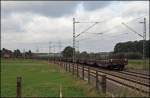 Mit 26 Waggons am Haken fhrt die 155 206 bei Waltrop in Richtung Westen. (02.10.2008)