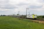 Captrain 145 094-9 mit einem Autotransportzug zwischen Oldersum und Petkum am 13.07.14