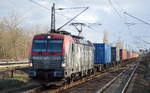 PKP CARGO S.A. mit  EU46-503  [NVR-Number: 91 51 5370 015-7 PL-PKPC] und Containerzug Richtung Norden am 11.02.19 Bf. Berlin-Hohenschönhausen.