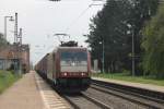 Zweite Craossrail 185: Hier die Pinke 185 602-0 am 02.05.2013 in Kenzingen mit einem bunten KLV.